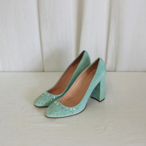 aqua pumps shoes